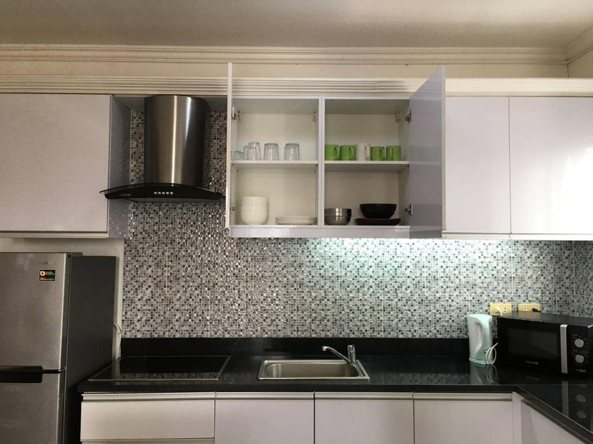 2Br Condo At Kandi Tower 2 Анхелес Экстерьер фото